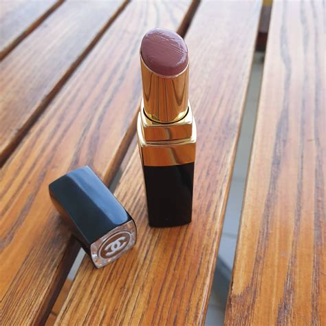 chanel lip case|chanel easy lipstick.